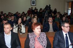 Minister Milena Harito meeting with students of the University of Elbasan, Uniel