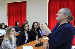 Përmbyllet projekti “Teaching English to Young Learners” ,UNIEL
