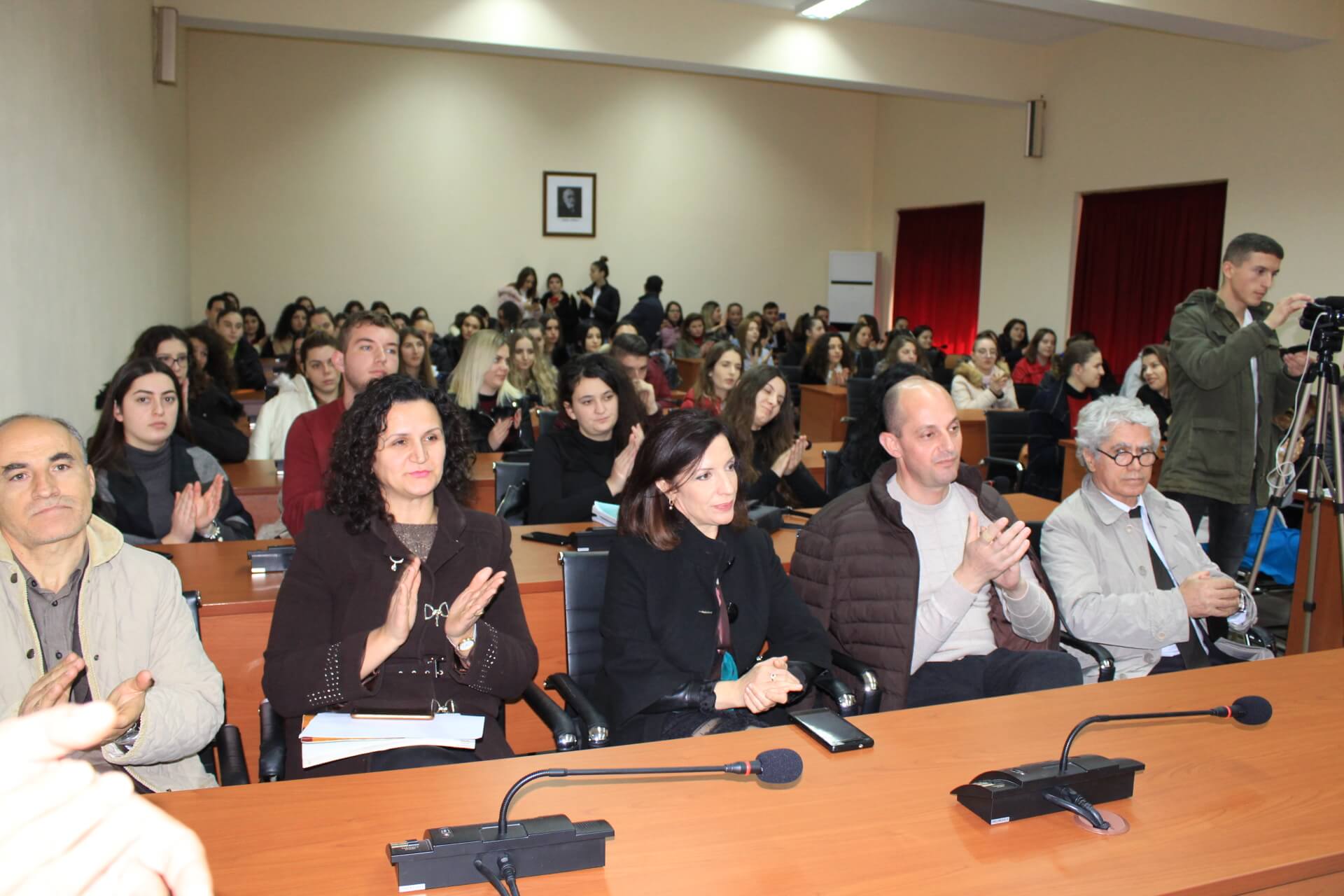 The book &quot;Austria Austria&quot; is promoted at the University of Elbasan, Uniel