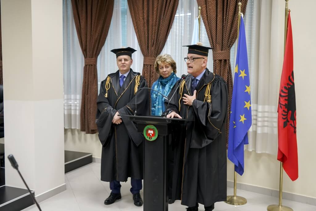 Universiteti i Elbasanit i akordoi titullin “Honoris Causa” profesor Maurizio Giulian, Uniel