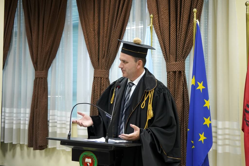 Universiteti i Elbasanit i akordoi titullin “Honoris Causa” profesor Maurizio Giulian, Uniel