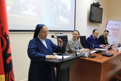 Organizohet në Universitetin e Elbasanit “Aleksandër Xhuvani”, konferenca e tretë ndërkombëtare “Arritjet dhe sfidat e punonjësit social në Shqipëri” ,UNIEL