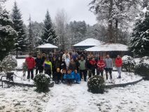 Let it snow let it snow ,UNIEL